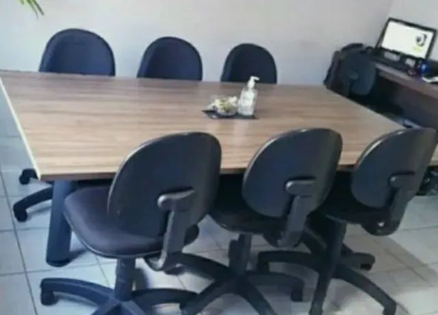 Mesa de reunião grande usada - Foto 5