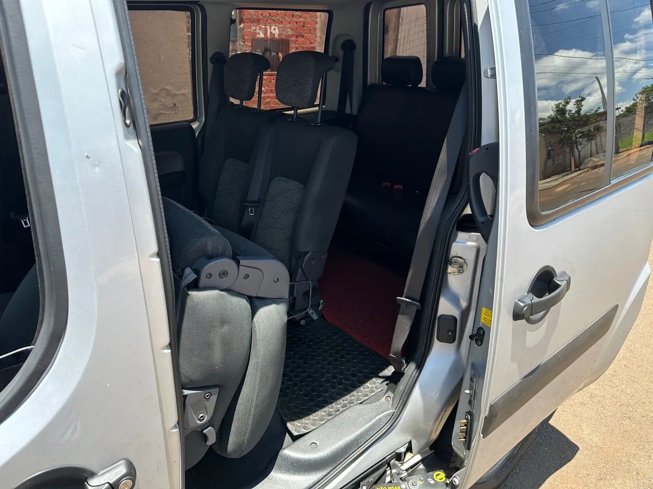 Doblo 2018 com 7 lugares seminova - Foto 6