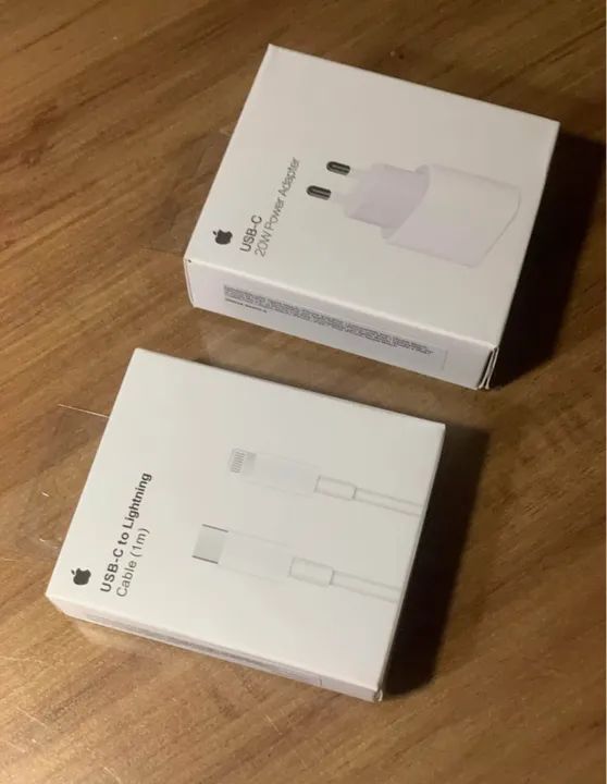 Carregador de IPhone Turbo 20W completo Cabo e Adaptador de fonte branco - Foto 2