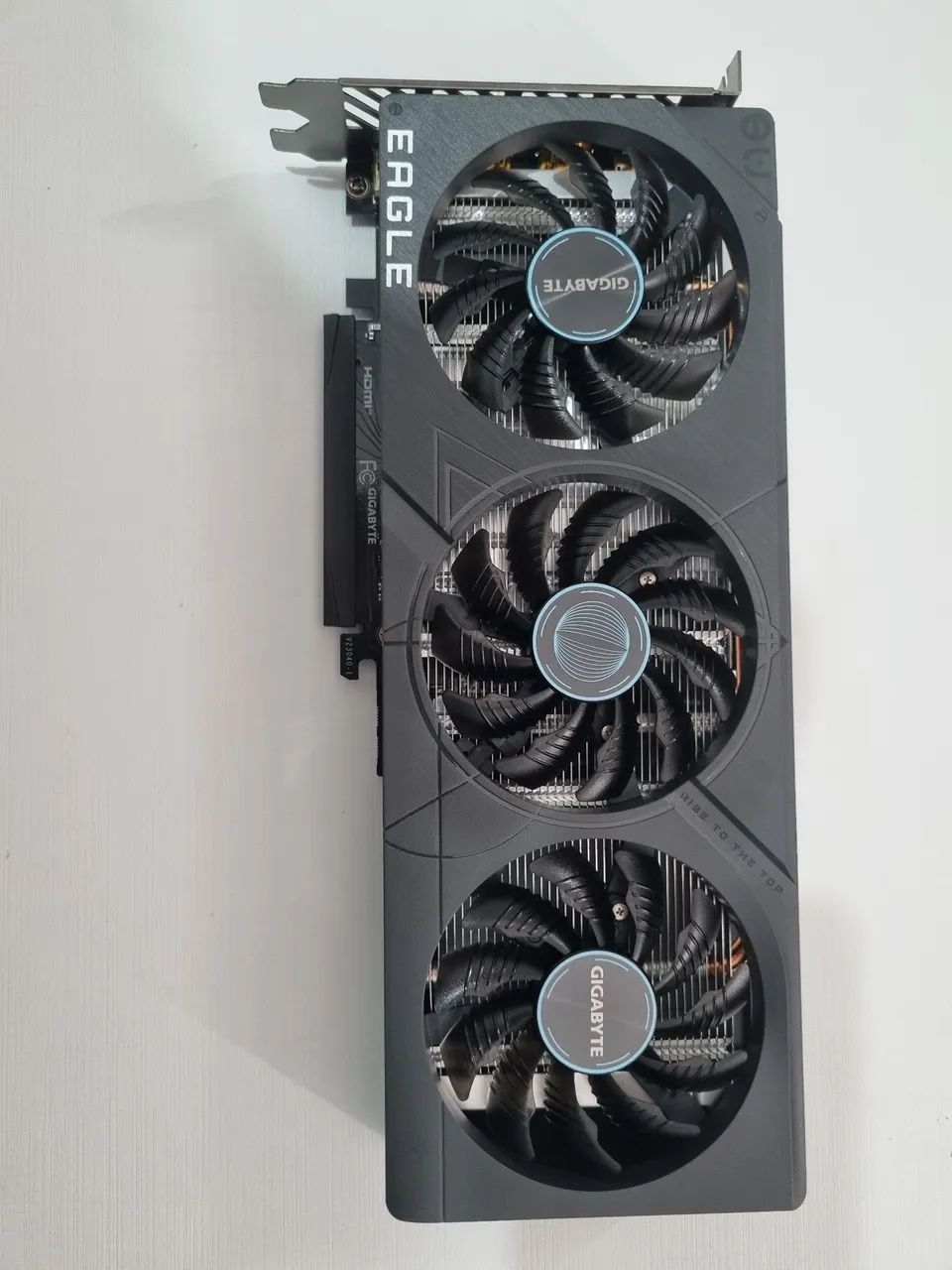 Placa de video RTX 4060 Gigabyte64166983491587120