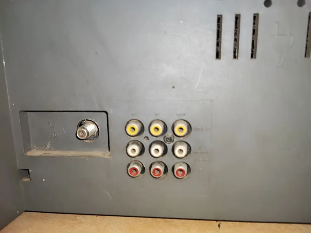 TV Philips de Tubo 29 polegadas Som estéreo - Foto 4