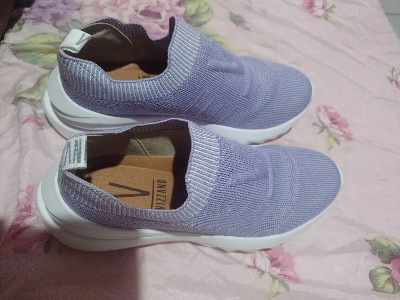 Tênis Feminino Casual, Confortável e Estiloso