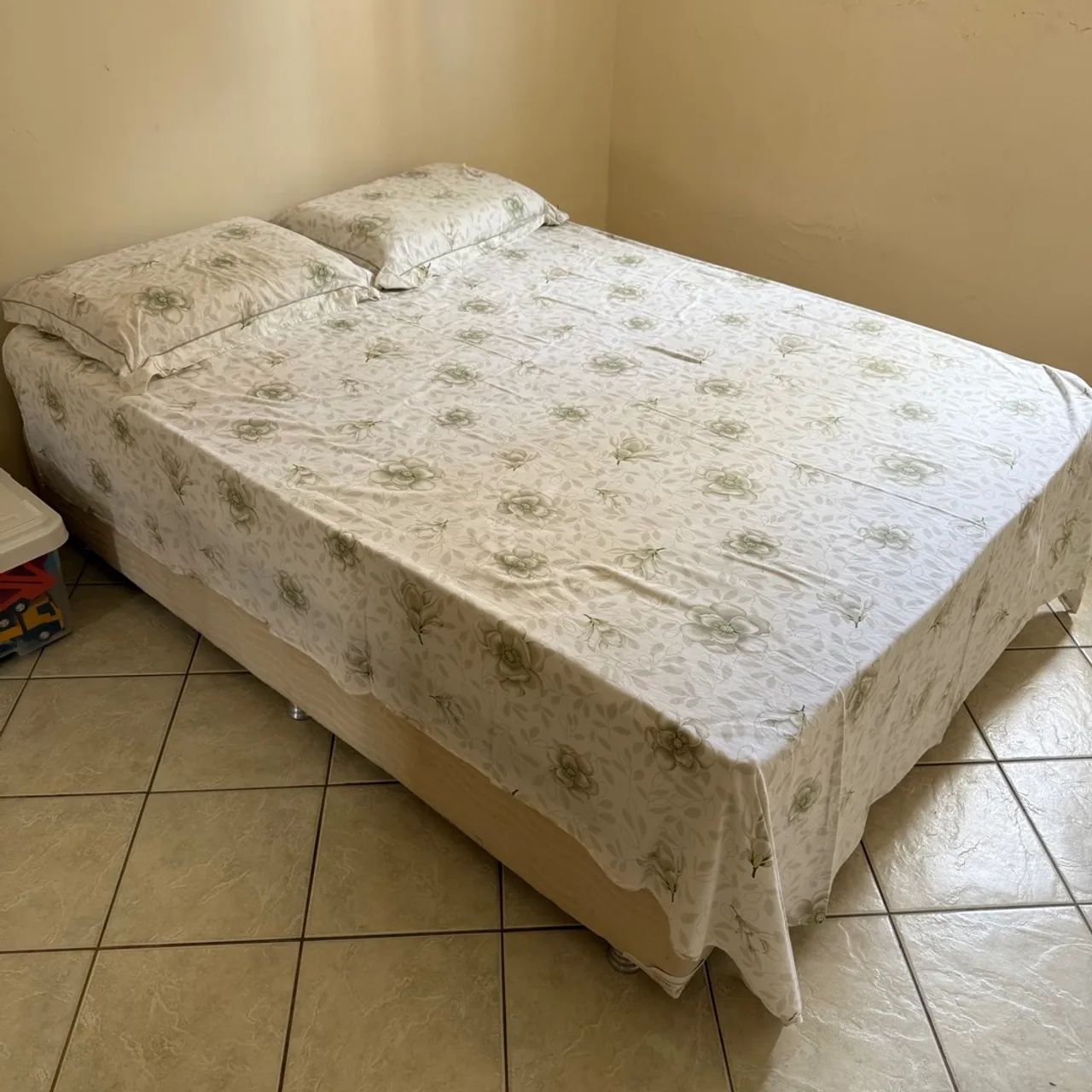 Cama Box de Casal com Box