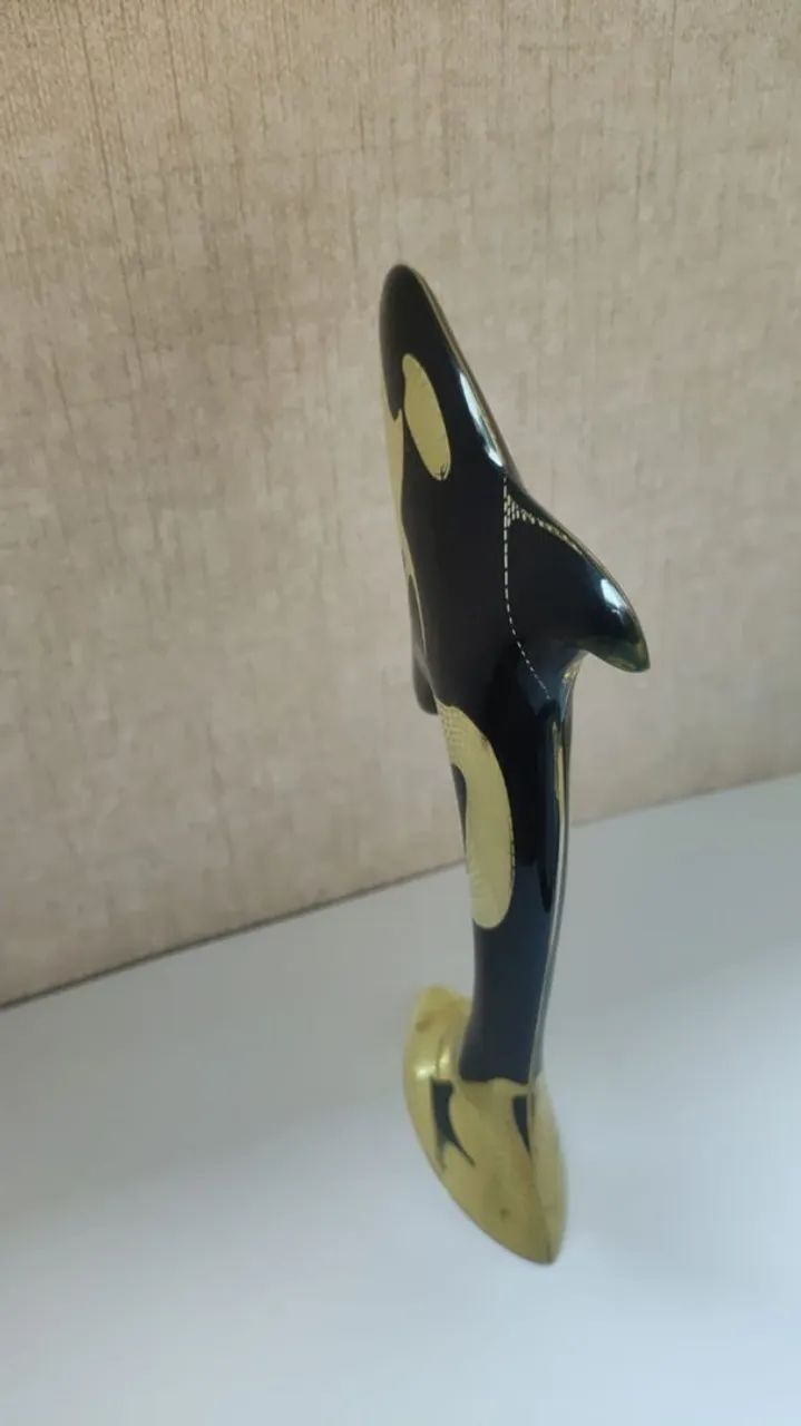 Orca em resina Abraham Palatinic "coleção bichos cineticos" assinatura na base  - Foto 2