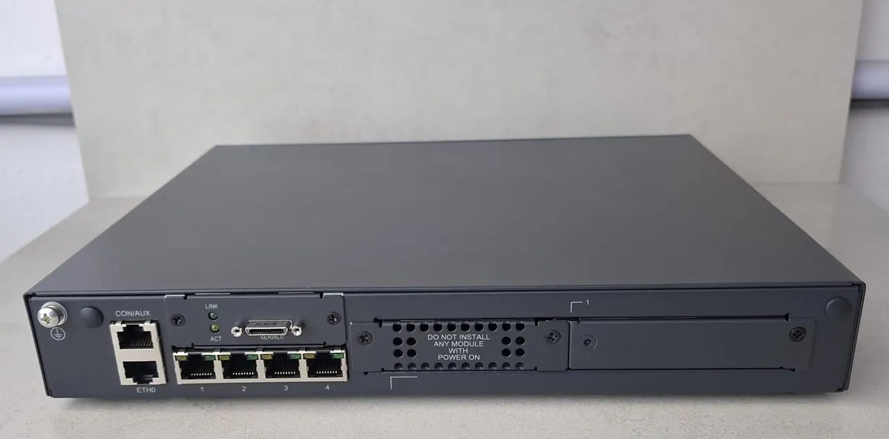 Roteador 3COM MSR 20-11 - Foto 2