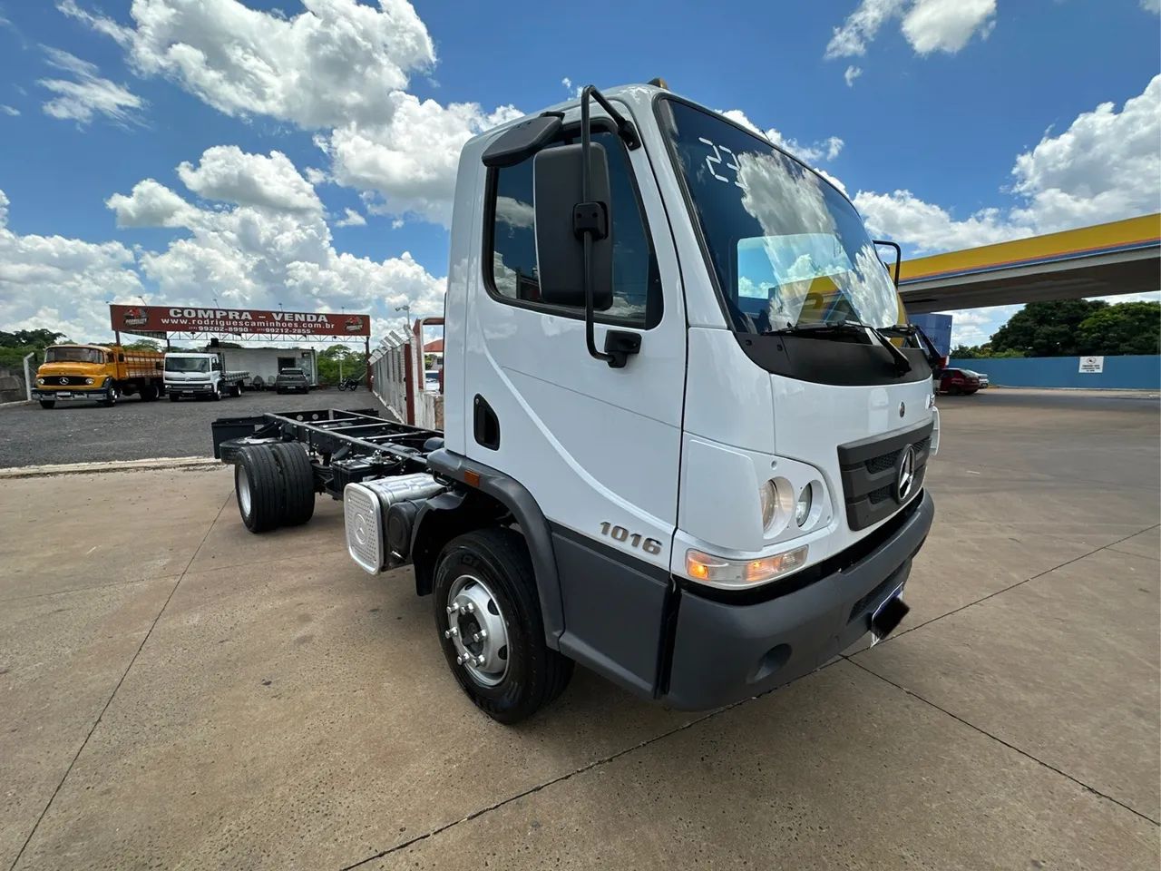 Mercedes benz Accelo 1016 - Foto 2