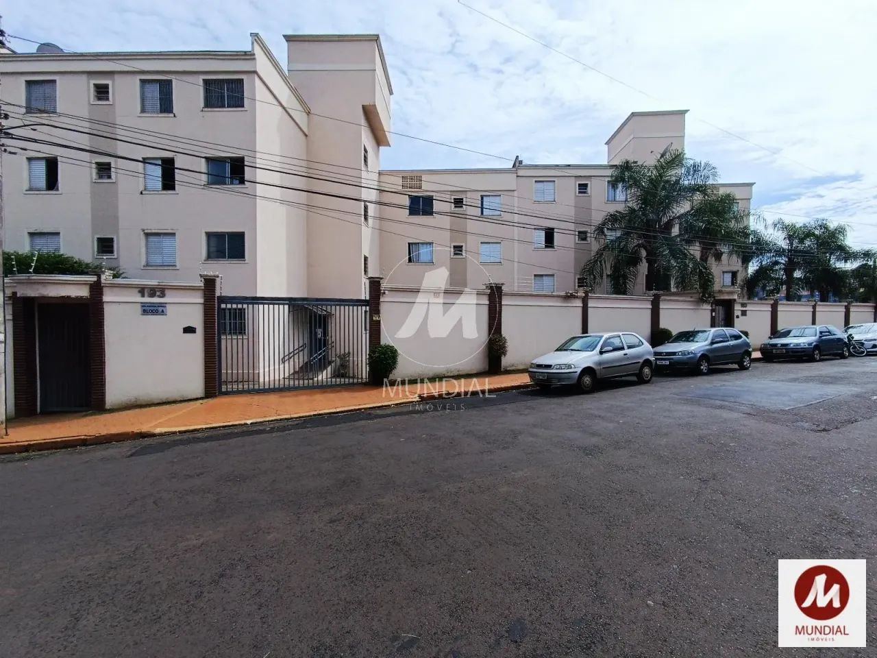 Apartamento (tipo - padrao) 3 dormitórios/suite, cozinha planejada, em condomínio fechado - Foto 11