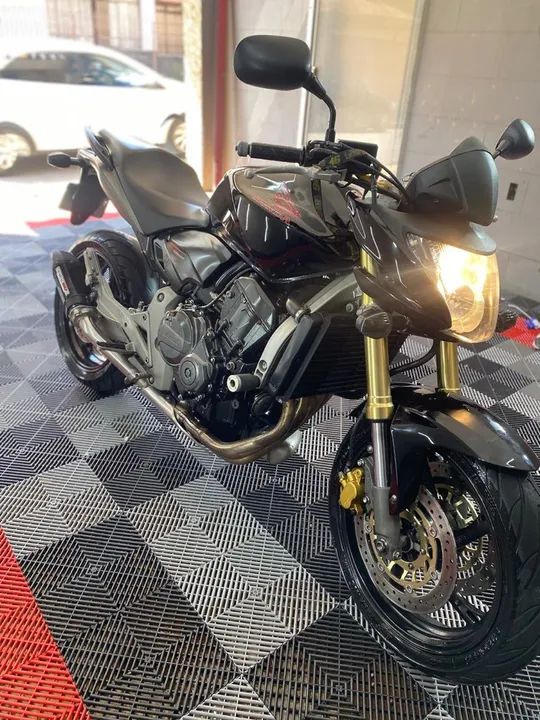 Honda CB 600 Hornet - Impecável