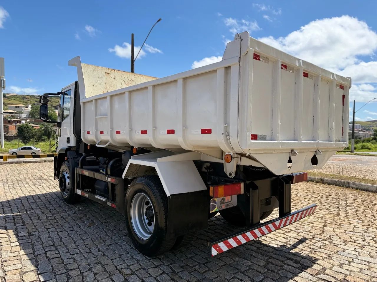 Iveco Tector 170E21 Caçamba - 2019 - Foto 5
