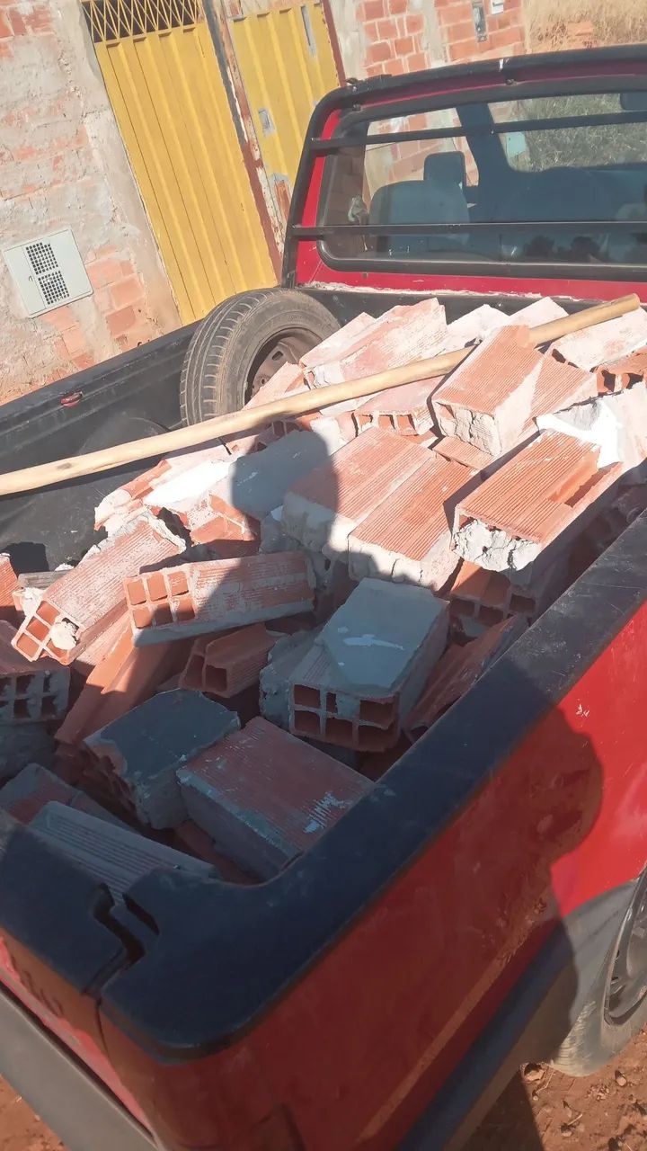   FAÇO FRETES - Foto 2