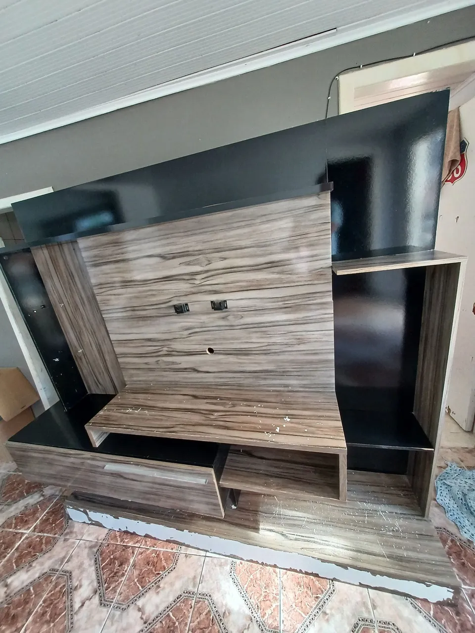 Painel para TV com design moderno
