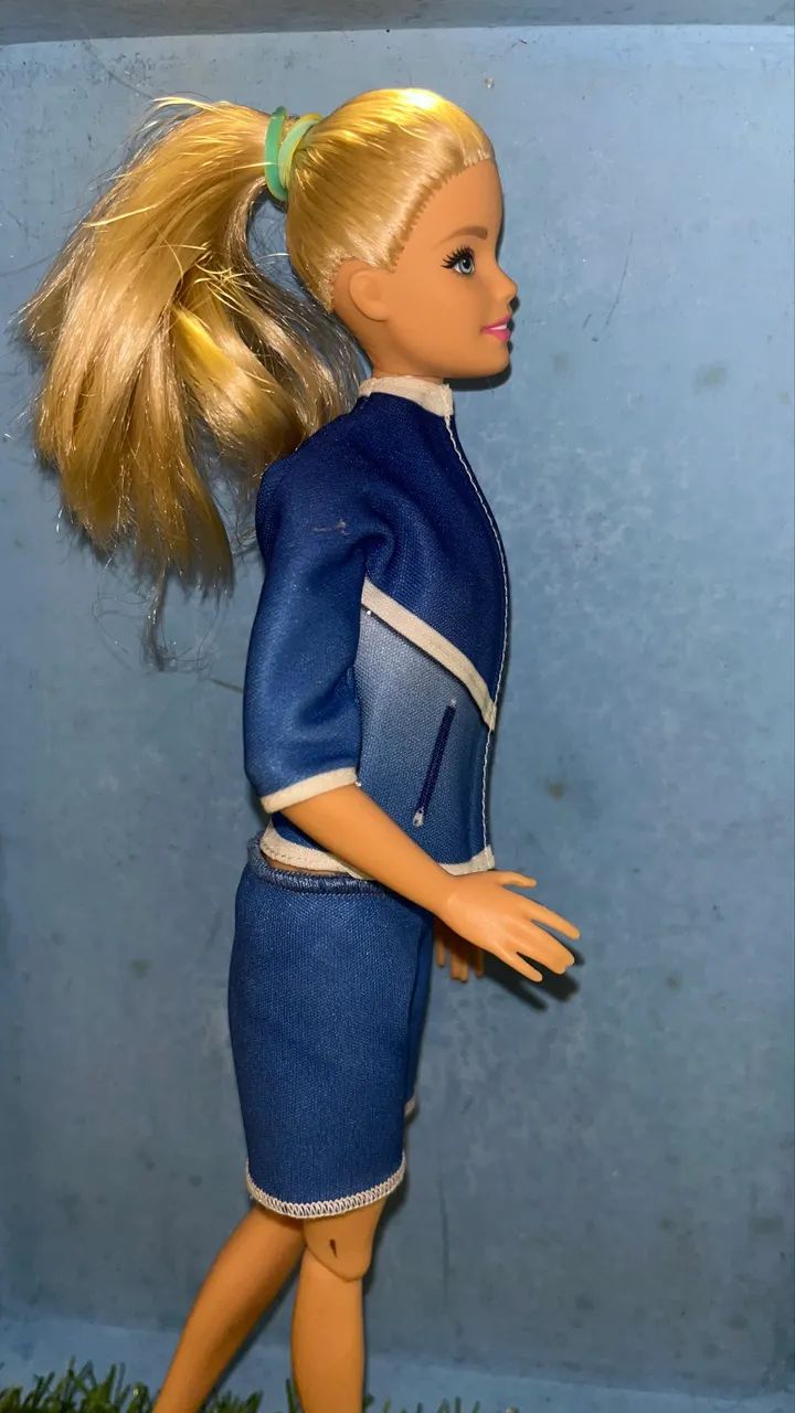 Barbie Treinadora de Futebol - Foto 3