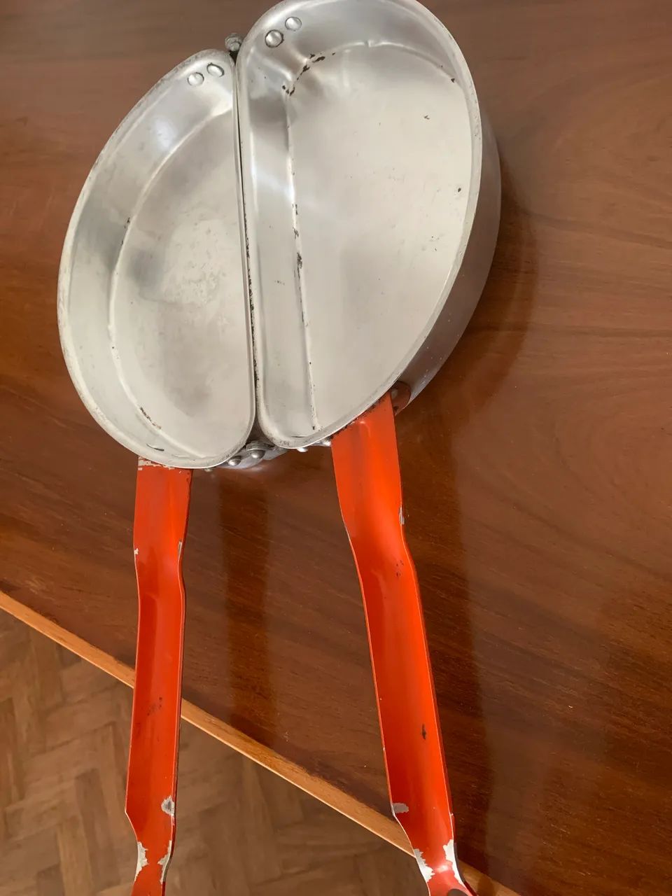 Omeleteira cuscuzeira antiga única  - Foto 4