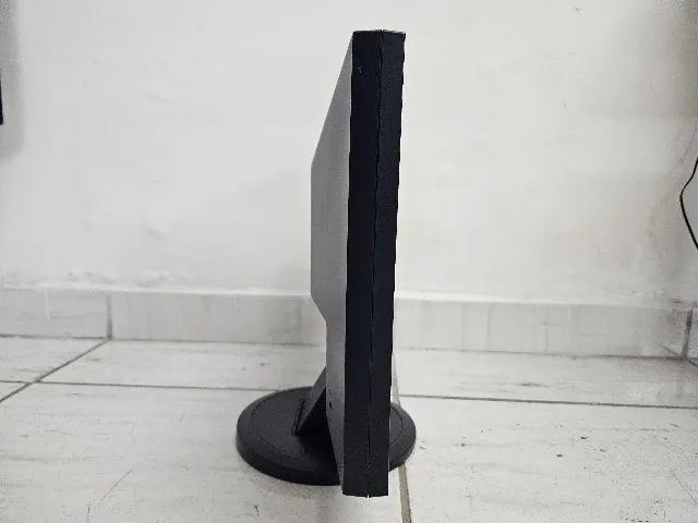 Monitor LCD 940 BW Samsung 19 polegadas imagem apagando intermitente - Foto 3