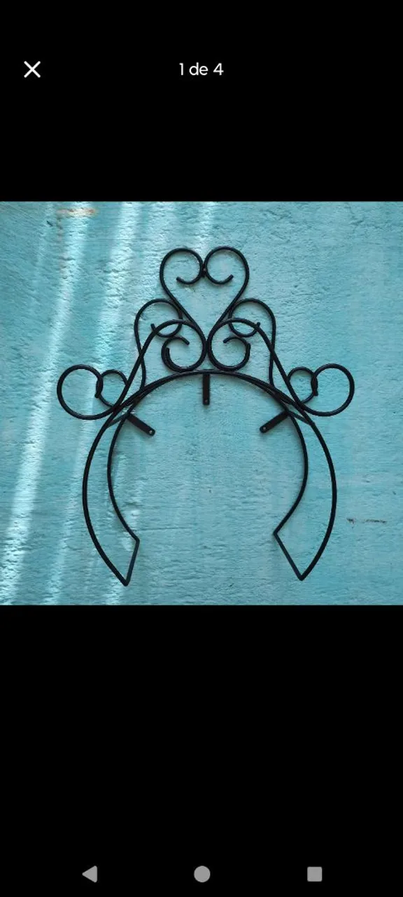 Suporte de mangueira decorativo em ferro
