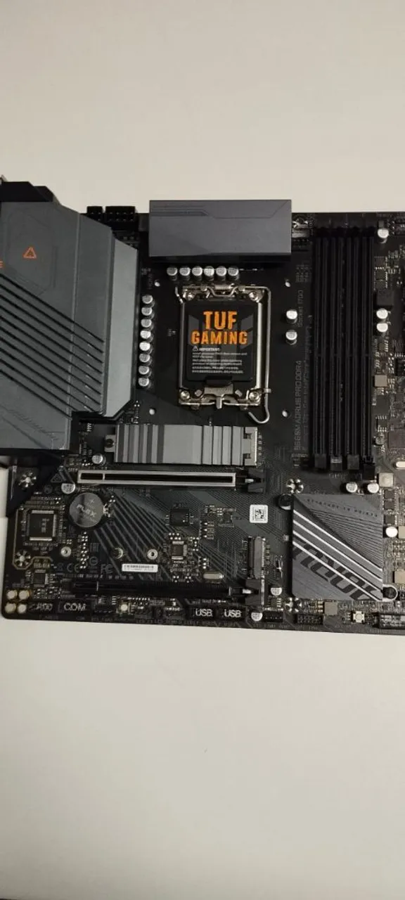 Placa-Mãe B660M AORUS PRO DDR4