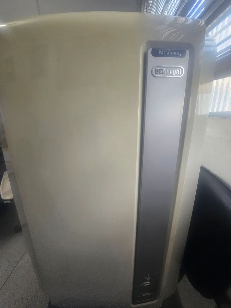 Ar Condicionado DeLonghi PAC AN120