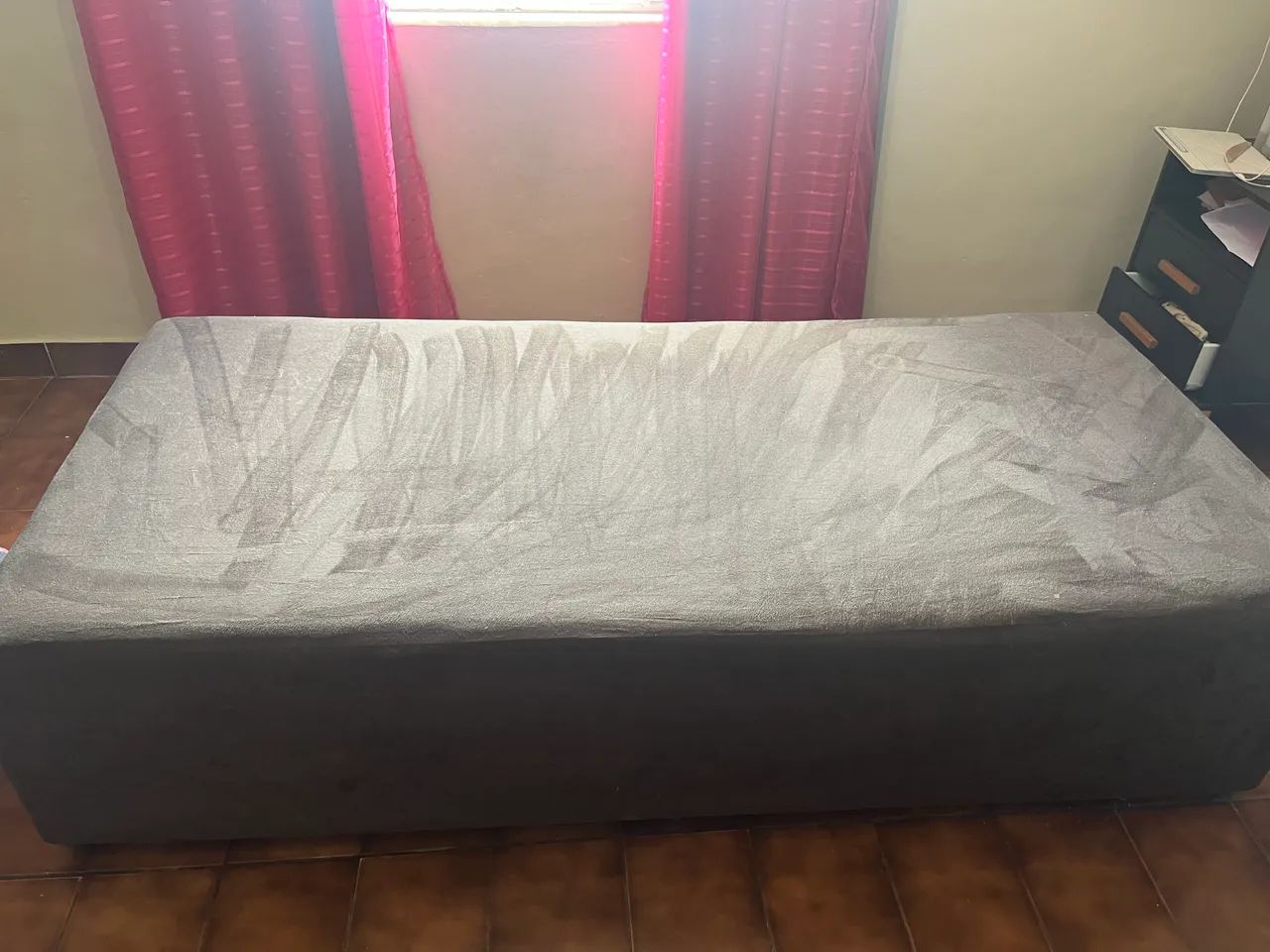 Vende-se cama box com cabeceira  - Foto 3