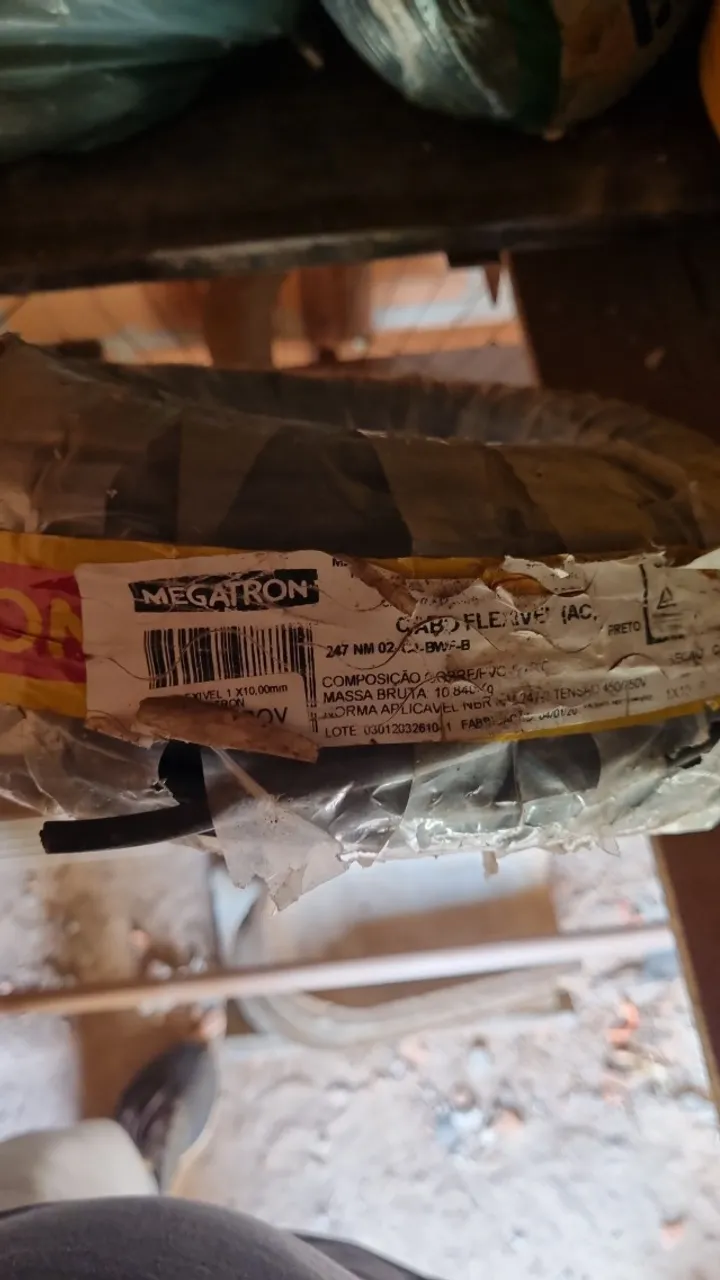 Promocao Vendo 1 rolo cabo flexível de 10 mm e 1 eoli de cabo 2.5 mm