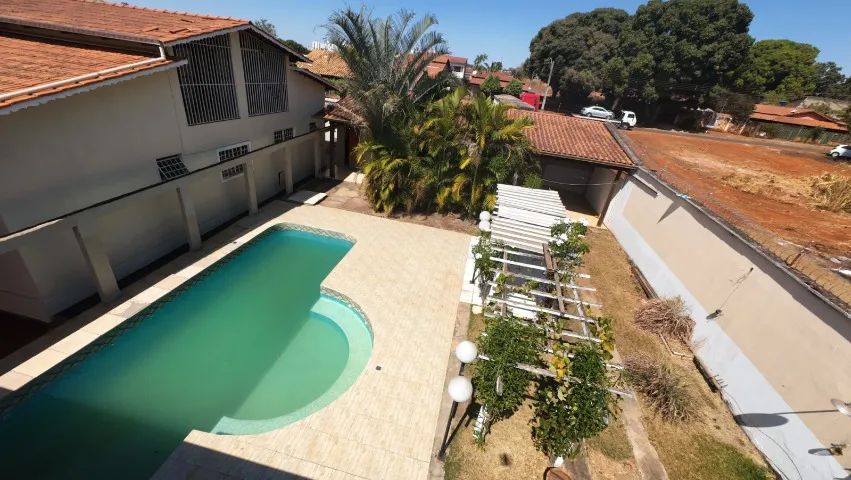 A Casa dos Seus Sonhos Está à Venda!