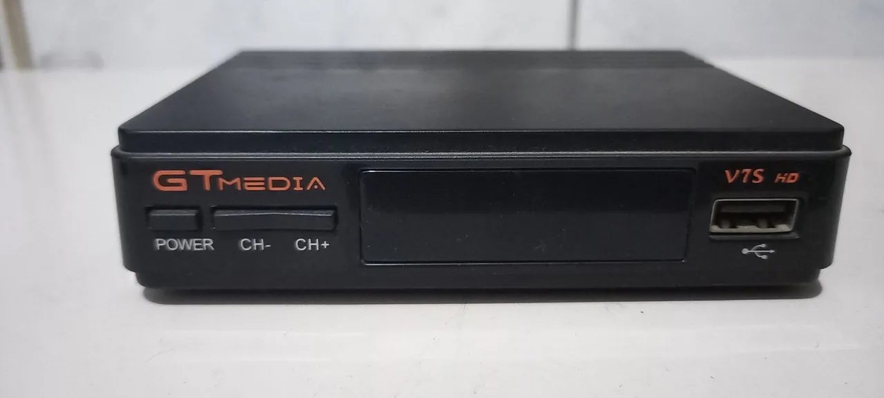 Receptor GTMedia V7S HD - DVB-S2, HDMI, controle incluso