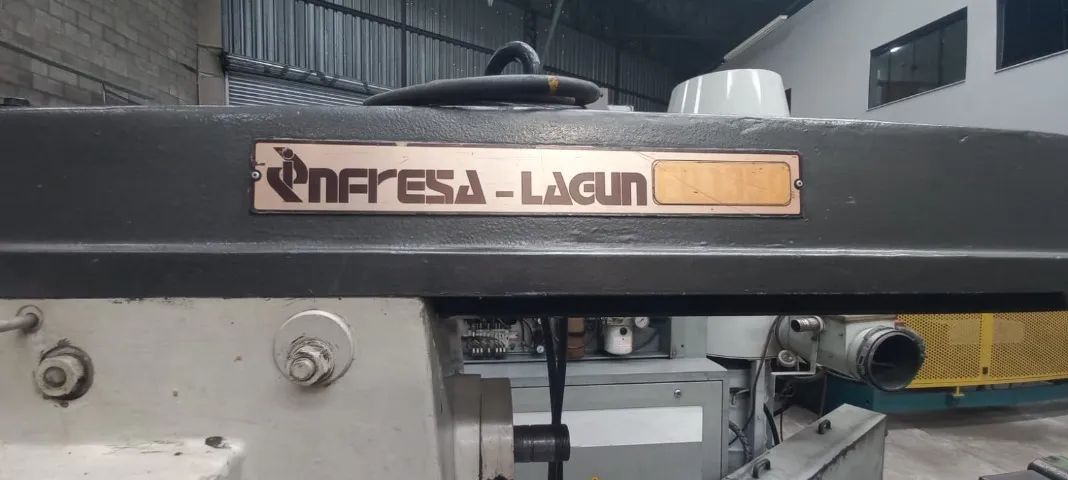 FRESADORA UNIVERSAL INFRESA LAGUN - Foto 4