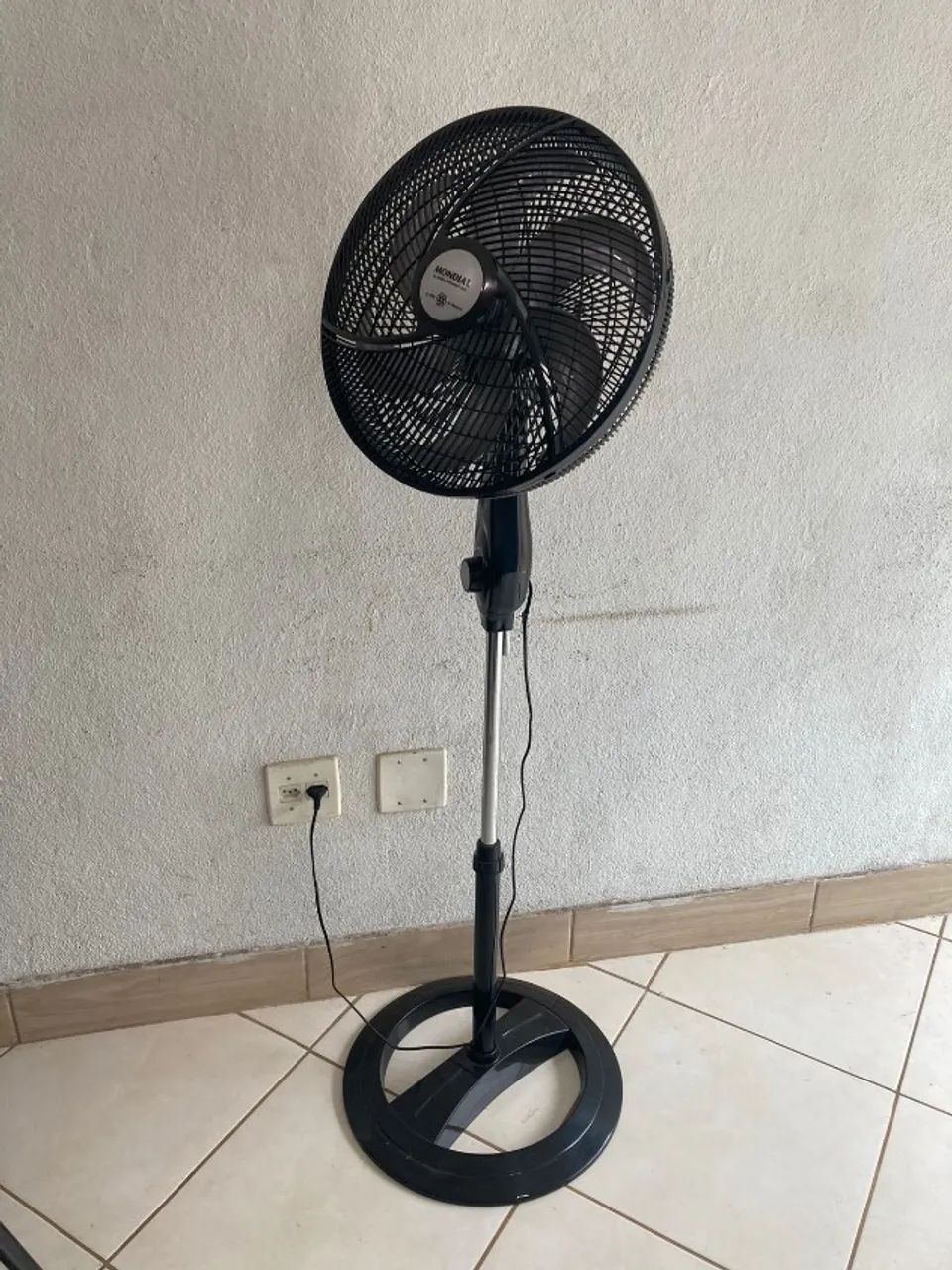 Ventilador torre Mondial