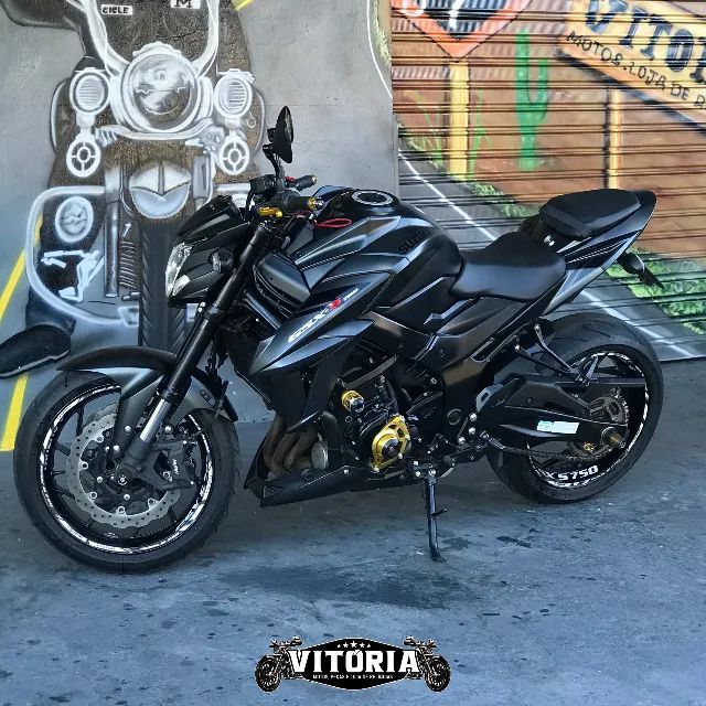 Suzuki Gsx-S 750 impecável 2022