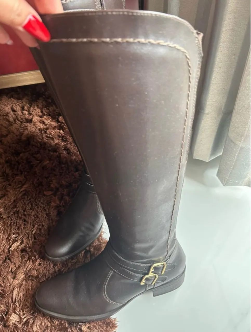 Bota de Couro Marrom - Elegância e Conforto! - Foto 3