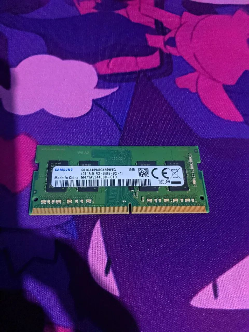 Memória RAM DDR4 4GB ótimo estado
