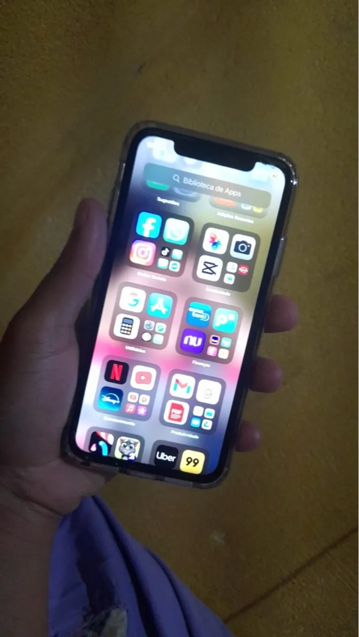 iPhone 11