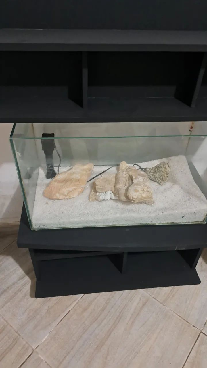 Vende-se um aquário