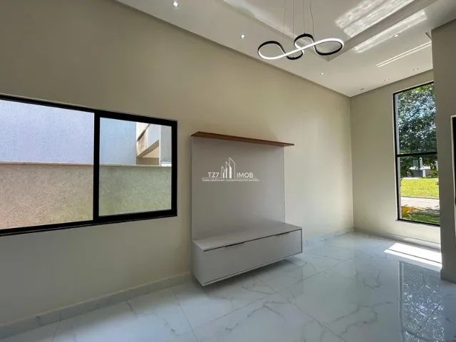 Excelente casa térrea com 3 suítes Sendo uma master com Armários. - Foto 6