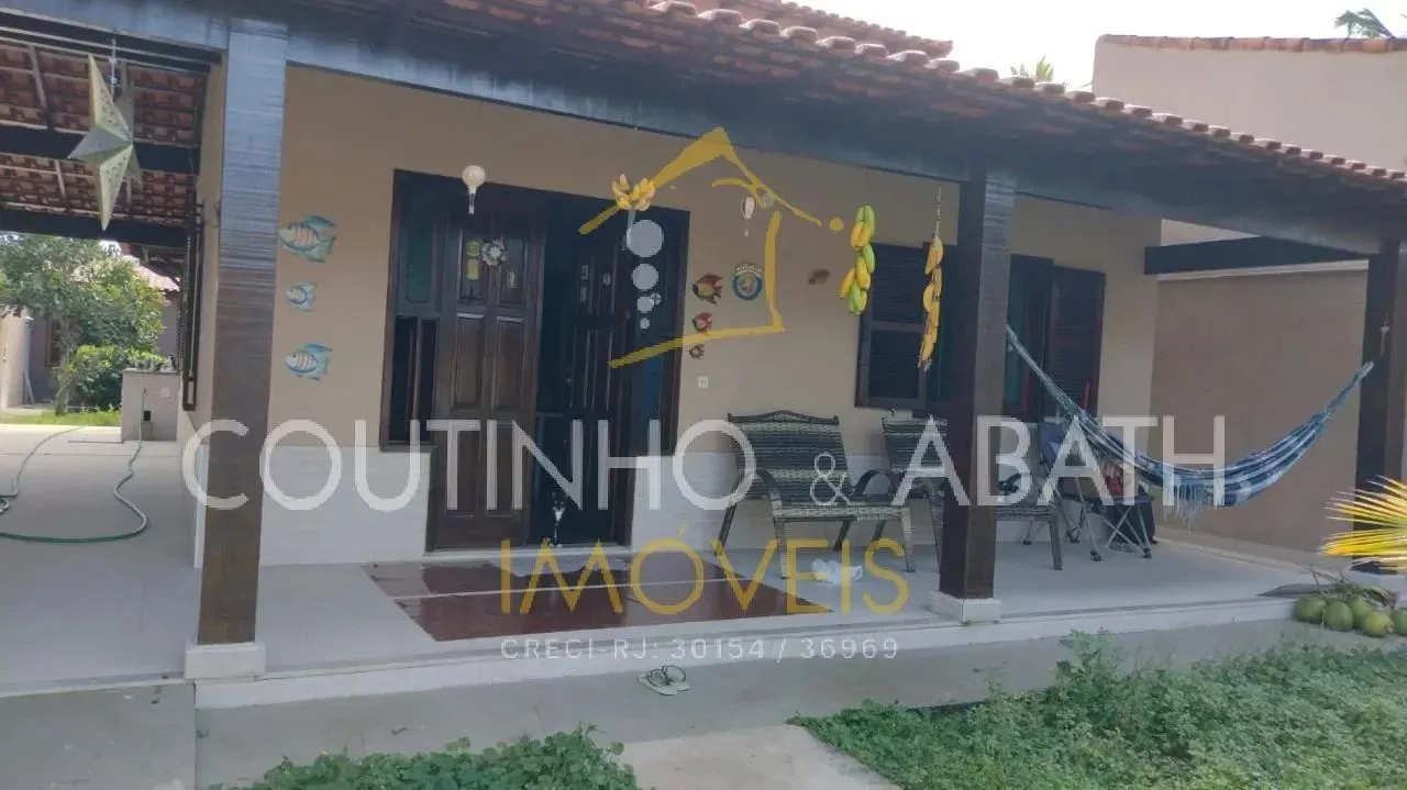 Casa para Venda em Saquarema, Itaúna, 4 dormitórios, 2 suítes, 2 banheiros, 4 vagas