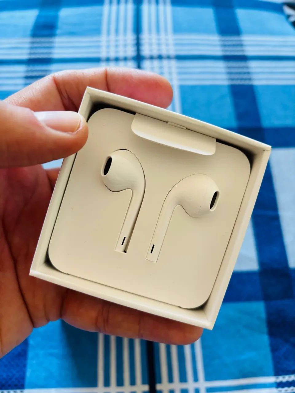 Fone de Ouvido Apple - EarPods Lightning Connector - Foto 3