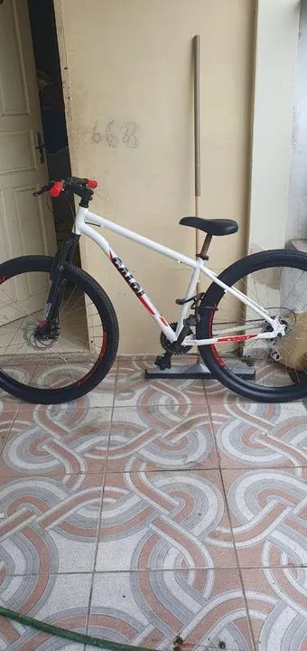 Montain Bike caloi aro 29 branca - Foto 6