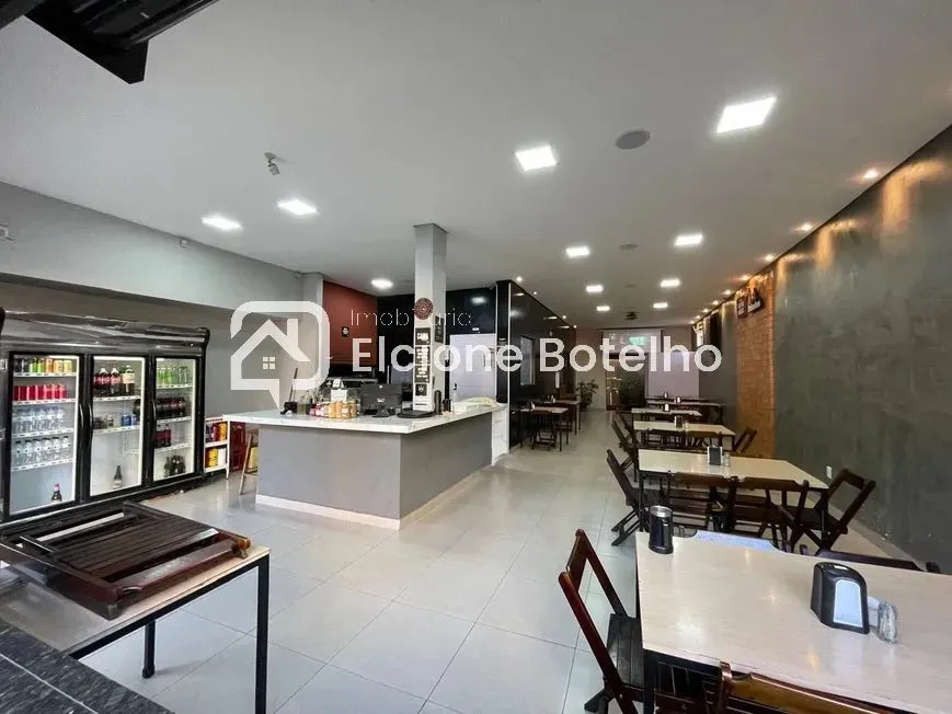 Cômodo para locação de aprox. 137 m², com habite-se, no bairro Centro - Uberlândia - MG