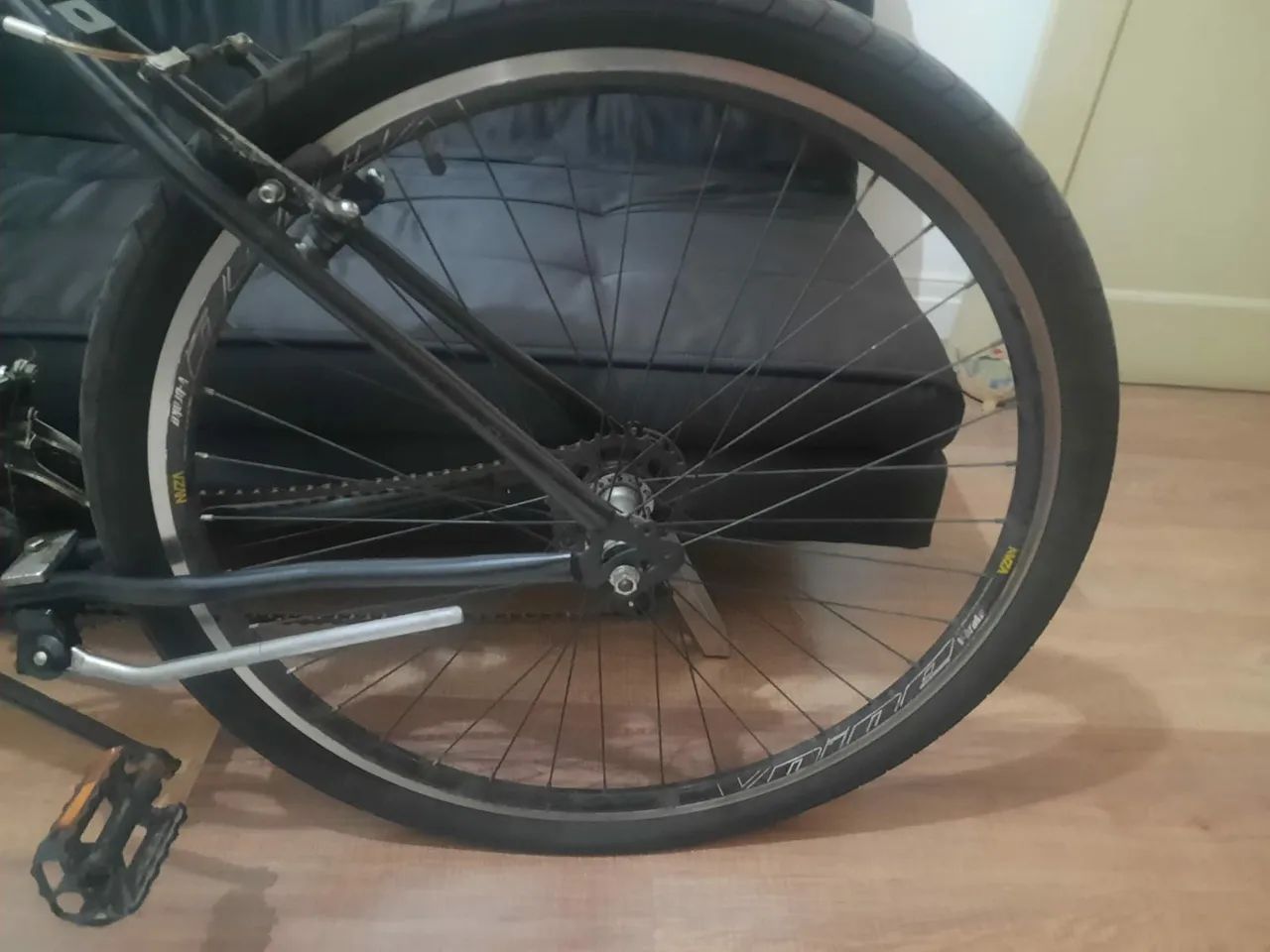 Bicicleta aro 29 usada - Foto 3