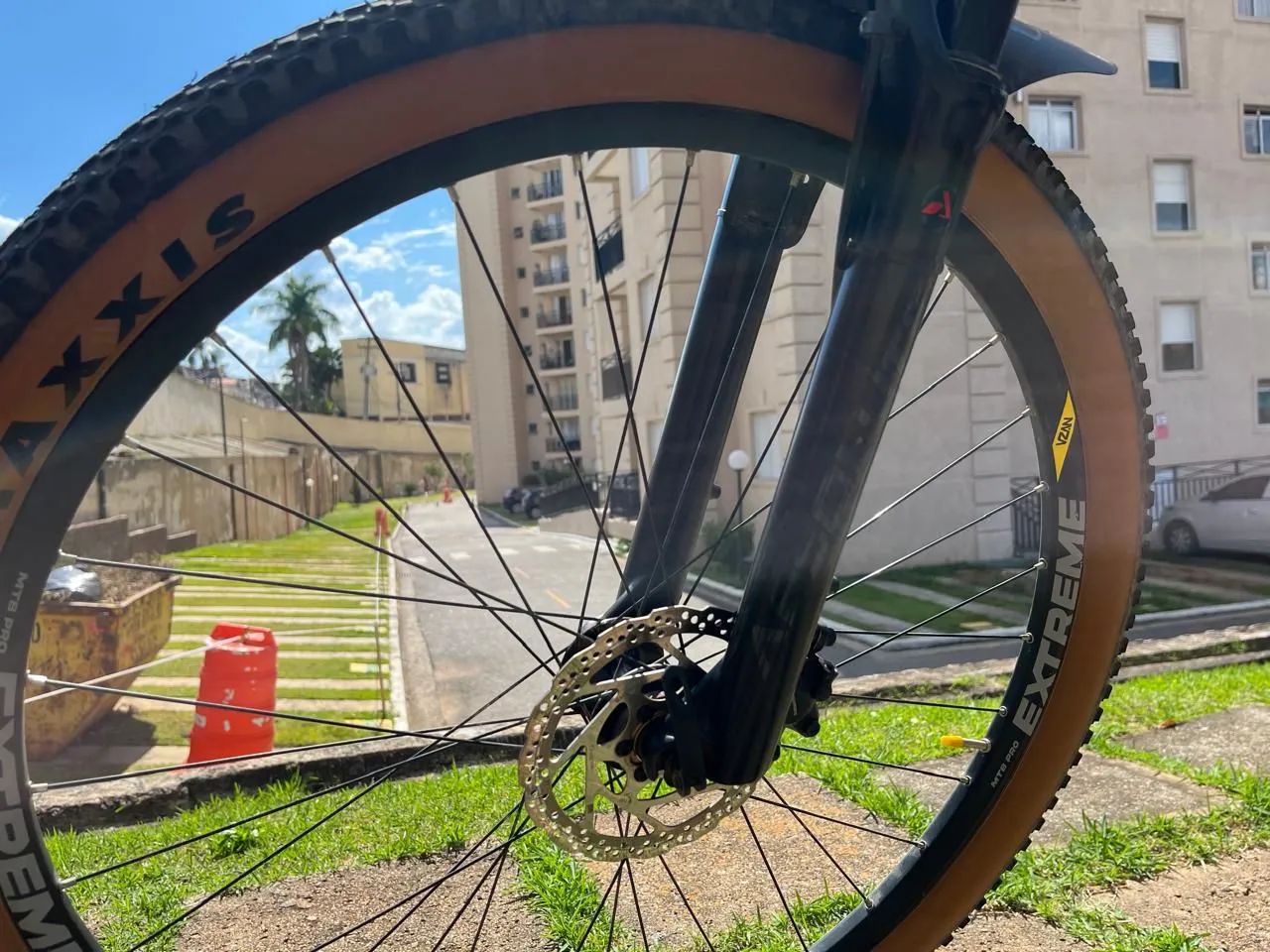 Bicicleta First Shelby, modelo 2022, tamanho L, Aro 29 - Foto 3