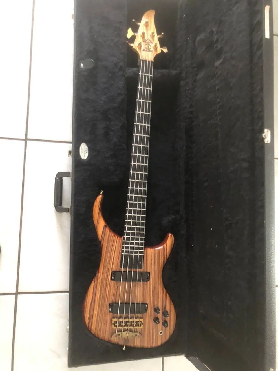 Baixo Alembic ORION