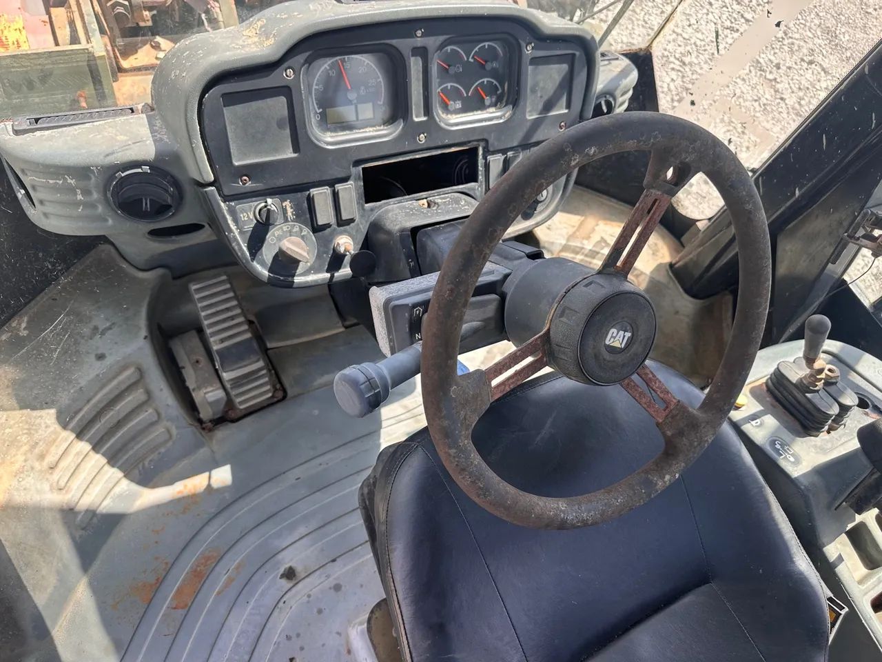 Pá Carregadeira - CAT 962G - Oportunidade! - Foto 5