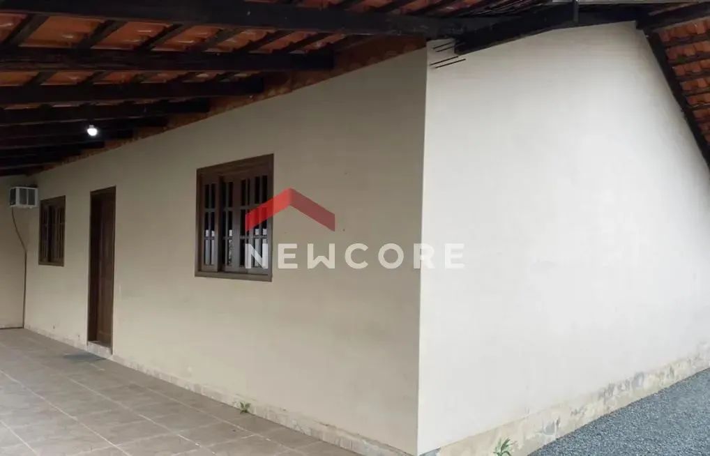 Casa em Rua Tibagi - Nossa Senhora da Paz - Balneário Piçarras/SC - Foto 4