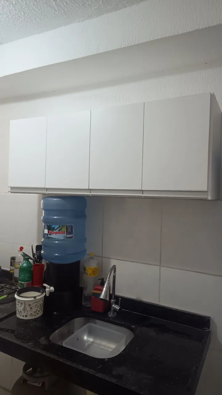 Armários de Cozinha Brancos