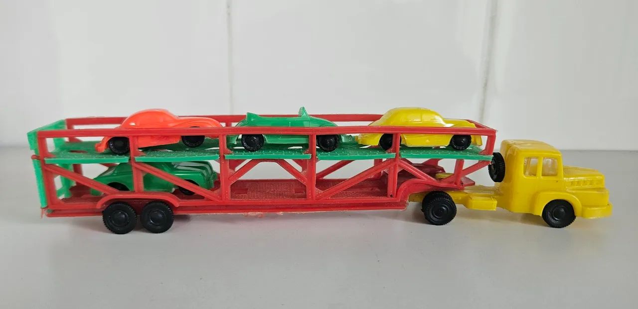 Antigo Caminhao Cegonha em Plastico - Foto 4