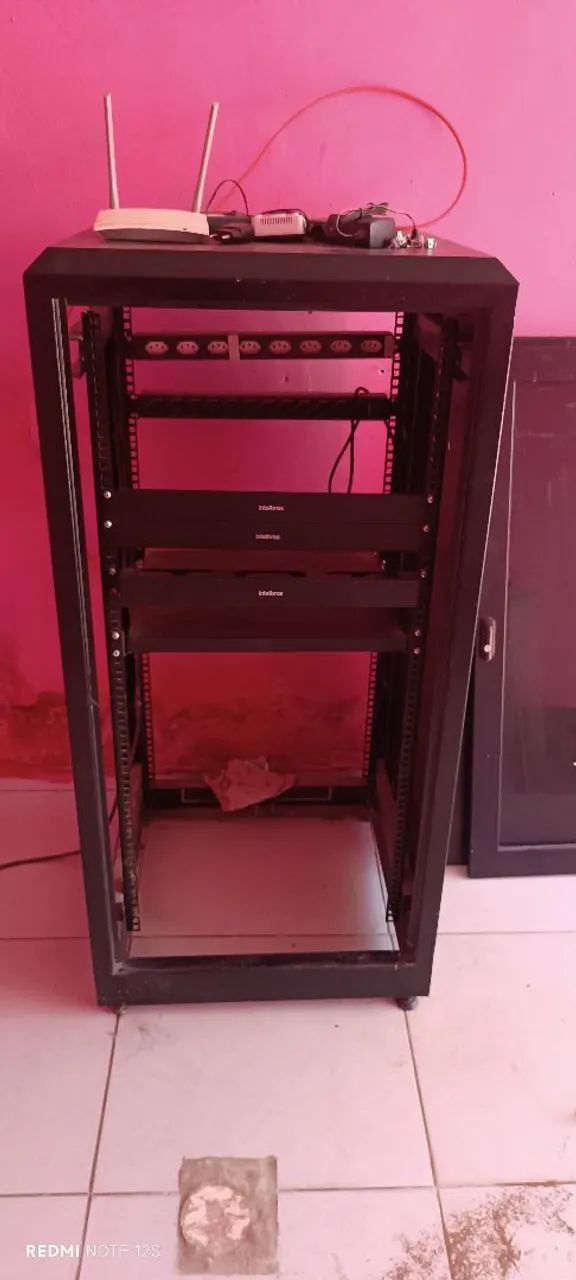 RACK 24u TIPO INTELBRAS 64684501117826120