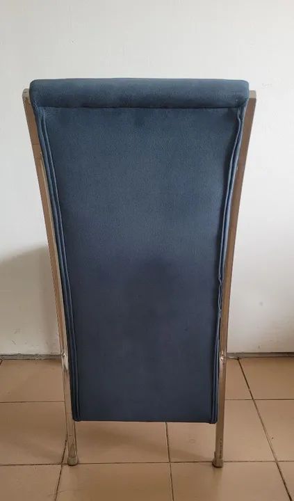 Conjunto de 4 cadeiras inox e veludo - Foto 3