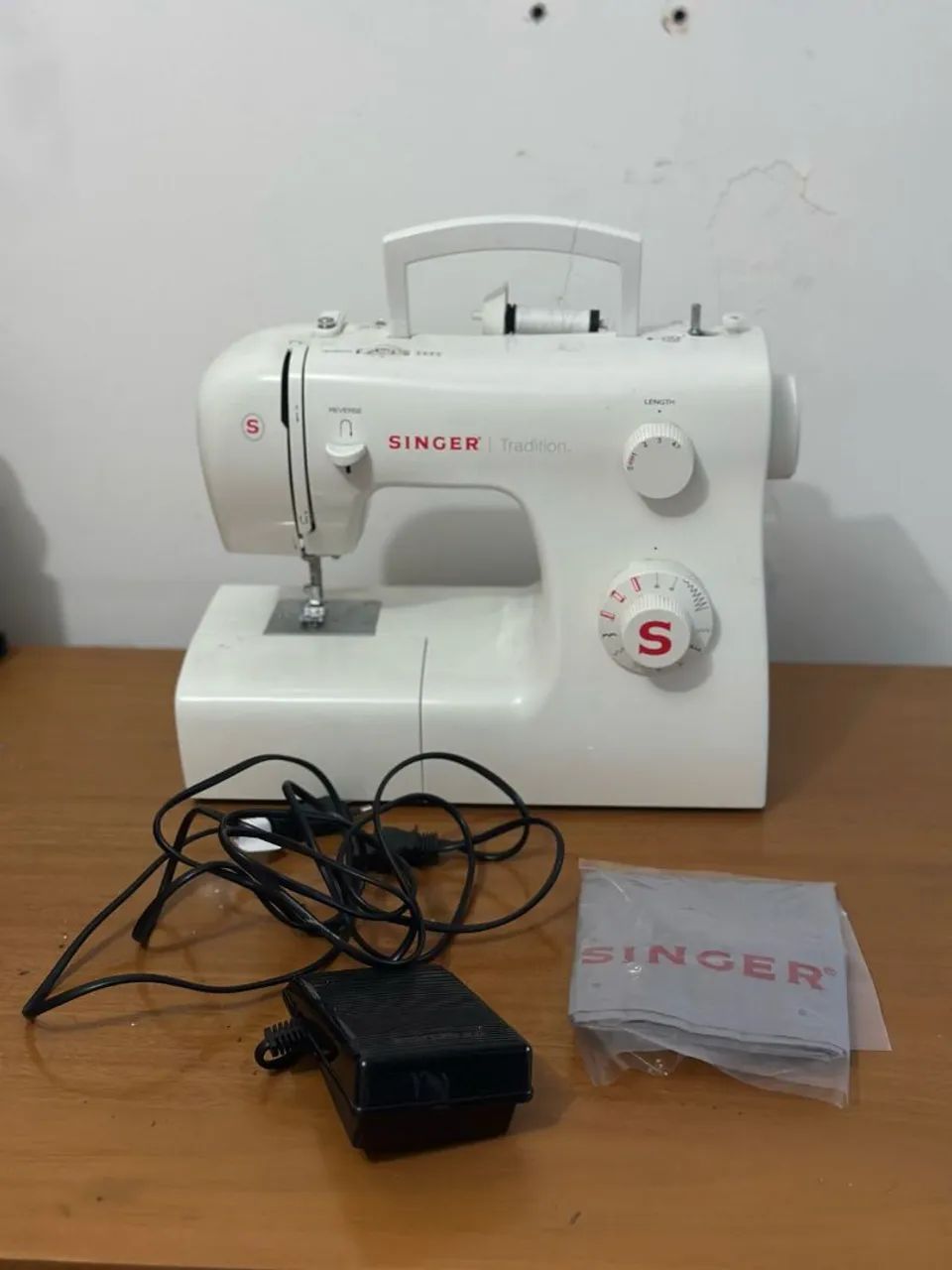 Máquina de Costura Singer Tradition - Foto 2
