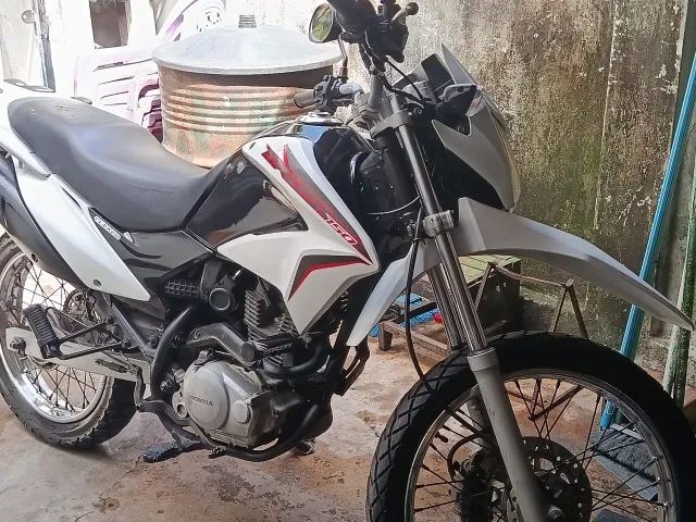VENDO BROS 150,  ANO 2014  NA COR BRANCA  - Foto 4