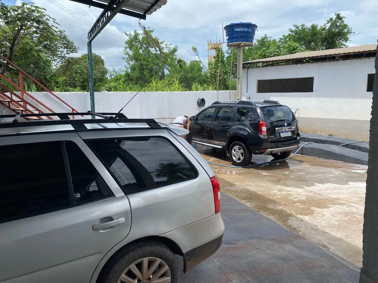 Contrata-se lavador com experiência!