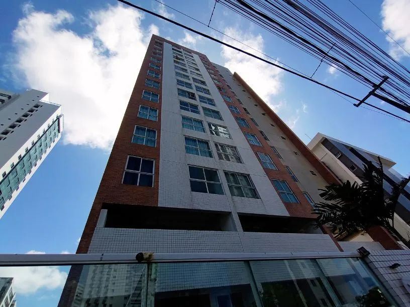 Seu Refúgio Perto do Mar em Candeias  Compacto, Funcional e com Vista!